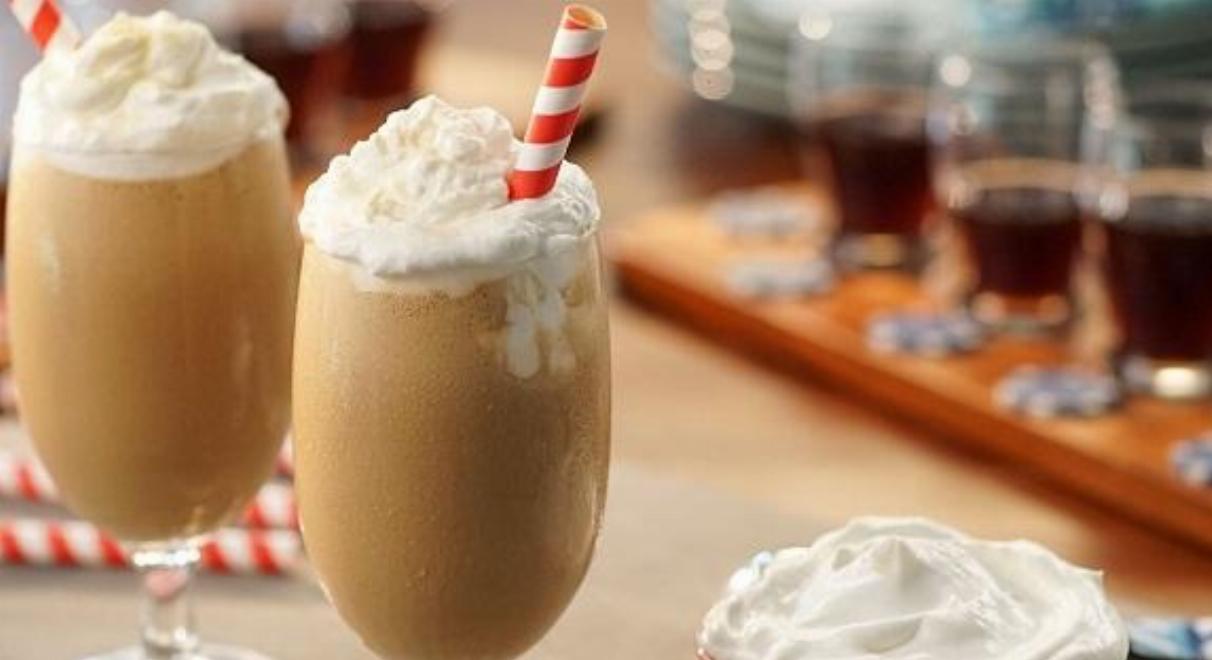 Creamy Caramel Milkshake Recipe